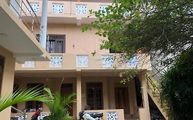 Kumar Guest House & Apartment